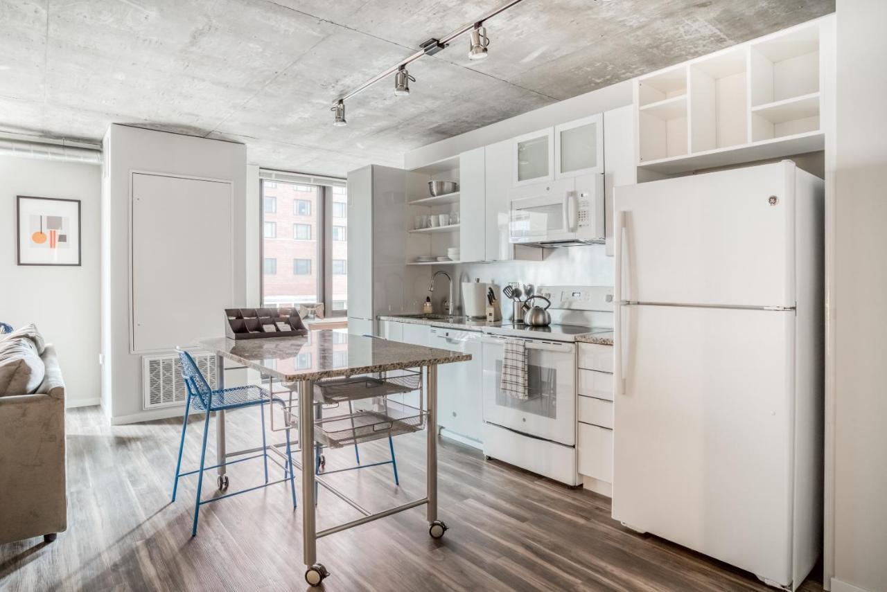 Mint House Minneapolis - Downtown West Екстериор снимка