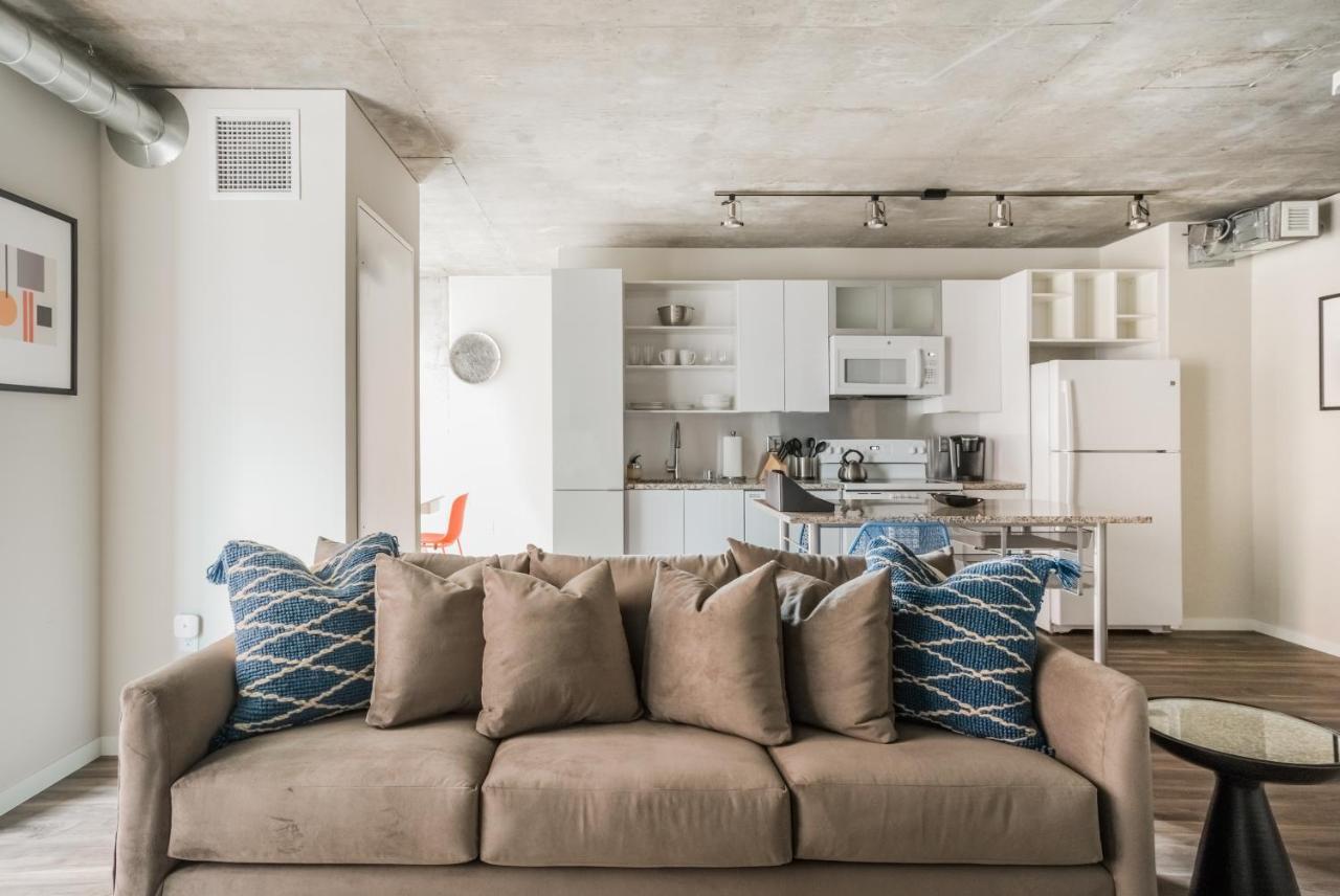 Mint House Minneapolis - Downtown West Екстериор снимка