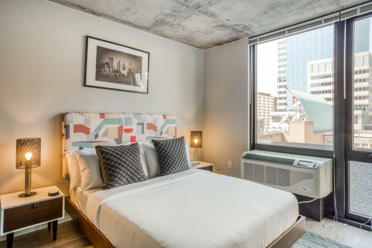 Mint House Minneapolis - Downtown West Екстериор снимка