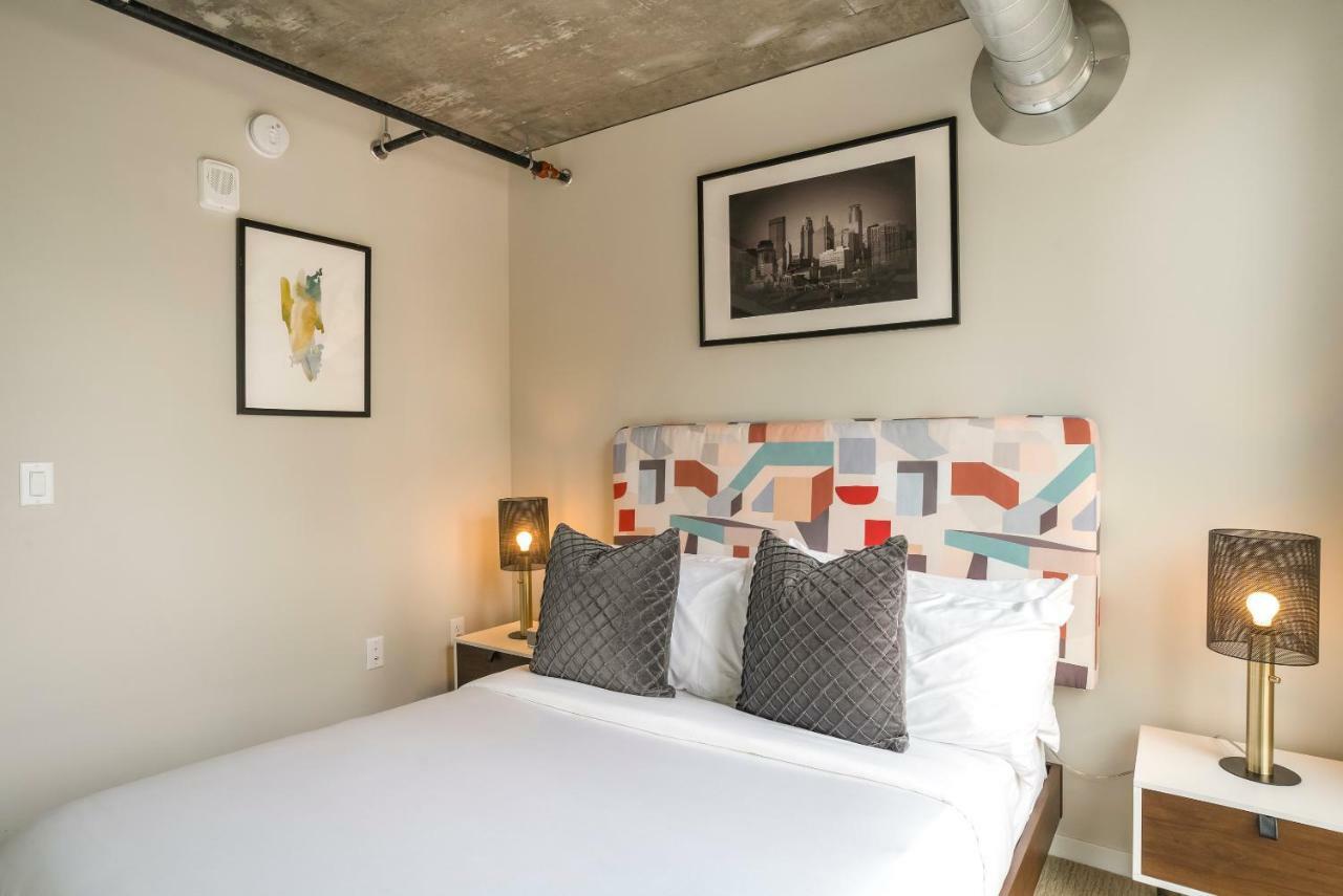 Mint House Minneapolis - Downtown West Екстериор снимка