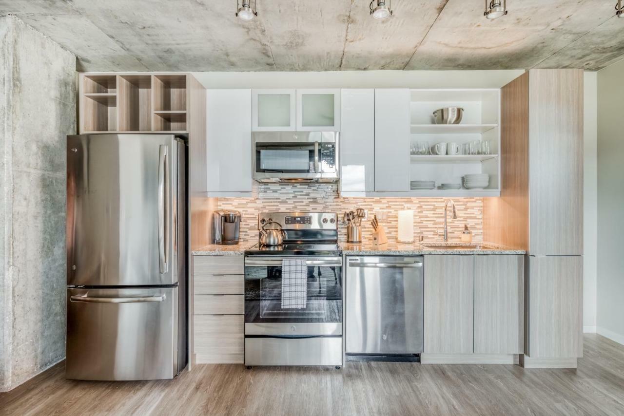 Mint House Minneapolis - Downtown West Екстериор снимка