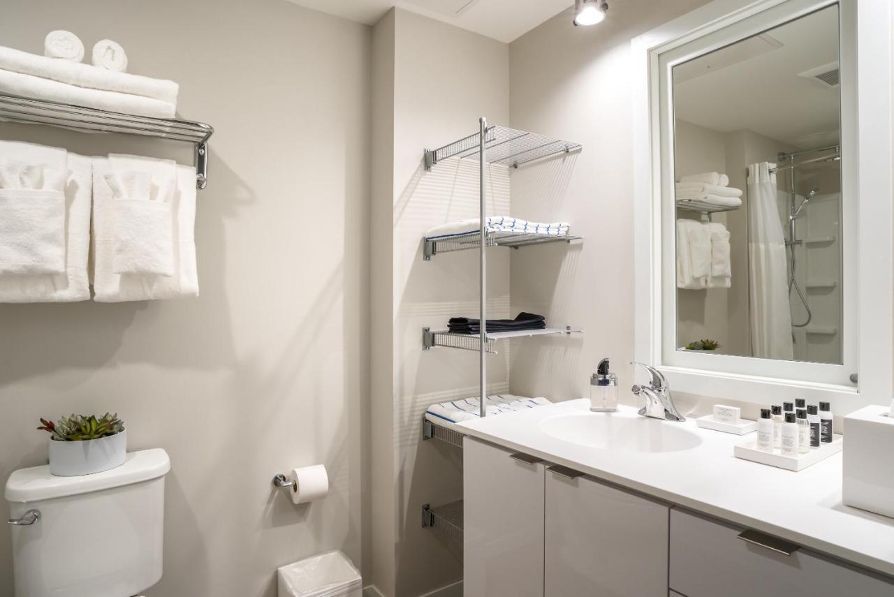 Mint House Minneapolis - Downtown West Екстериор снимка