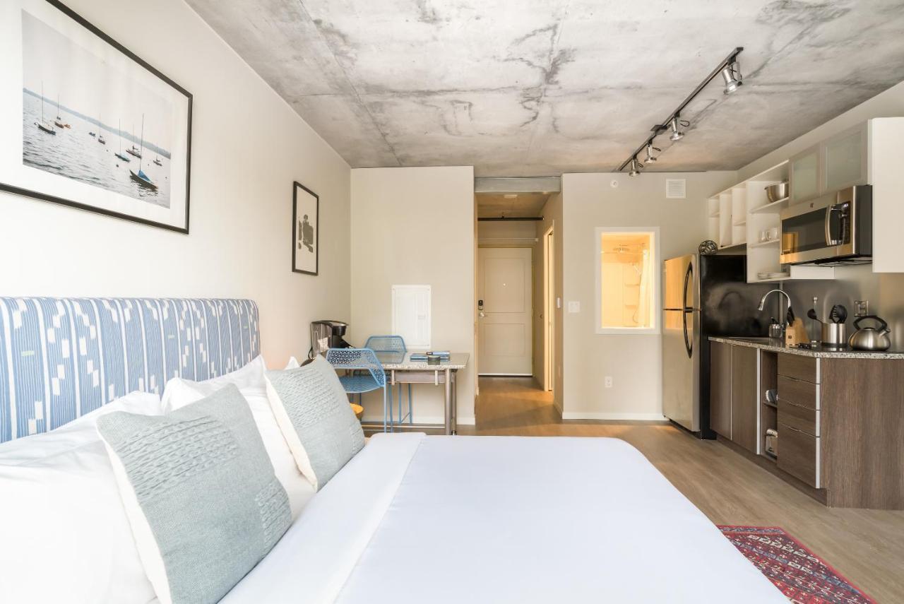 Mint House Minneapolis - Downtown West Екстериор снимка
